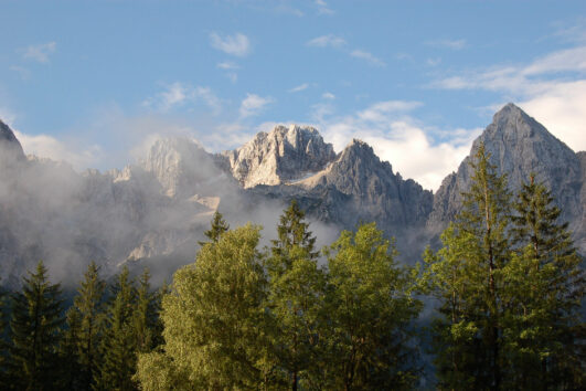 Au loin les sommets des alpes Julienne.