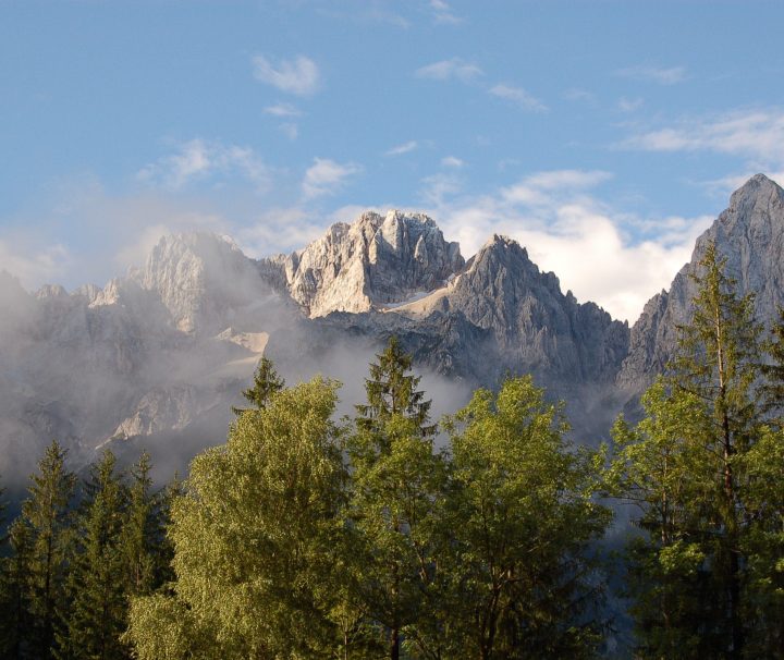 Au loin les sommets des alpes Julienne.